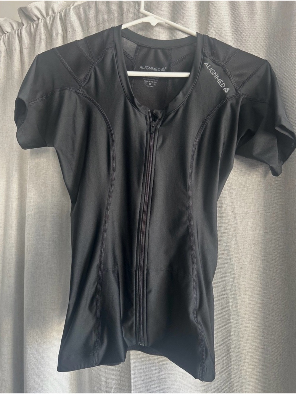 Alignmed Black Front-Zip Short-Sleeve posture top